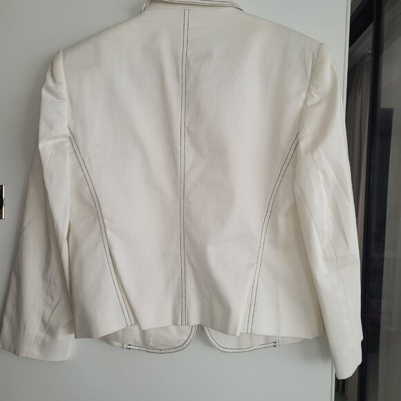 Sharp Office White jacket - Picture 5 of 6